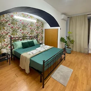 https://mini-appartamento-in-centro.sicilyhotelsitaly.net