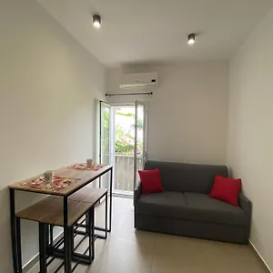 https://via-roma-57.sicilyhotelsitaly.net